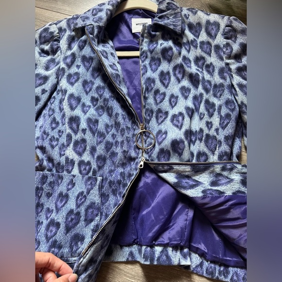 Rare vintage y2k Moschino Jeans animal heart print zip up jacket. Sz 4 - Picture 6 of 16